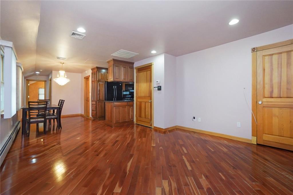 1416 80th Dyker Heights 11228 New York photo